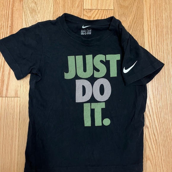 Nike children t-shirt - Picture 3 of 3